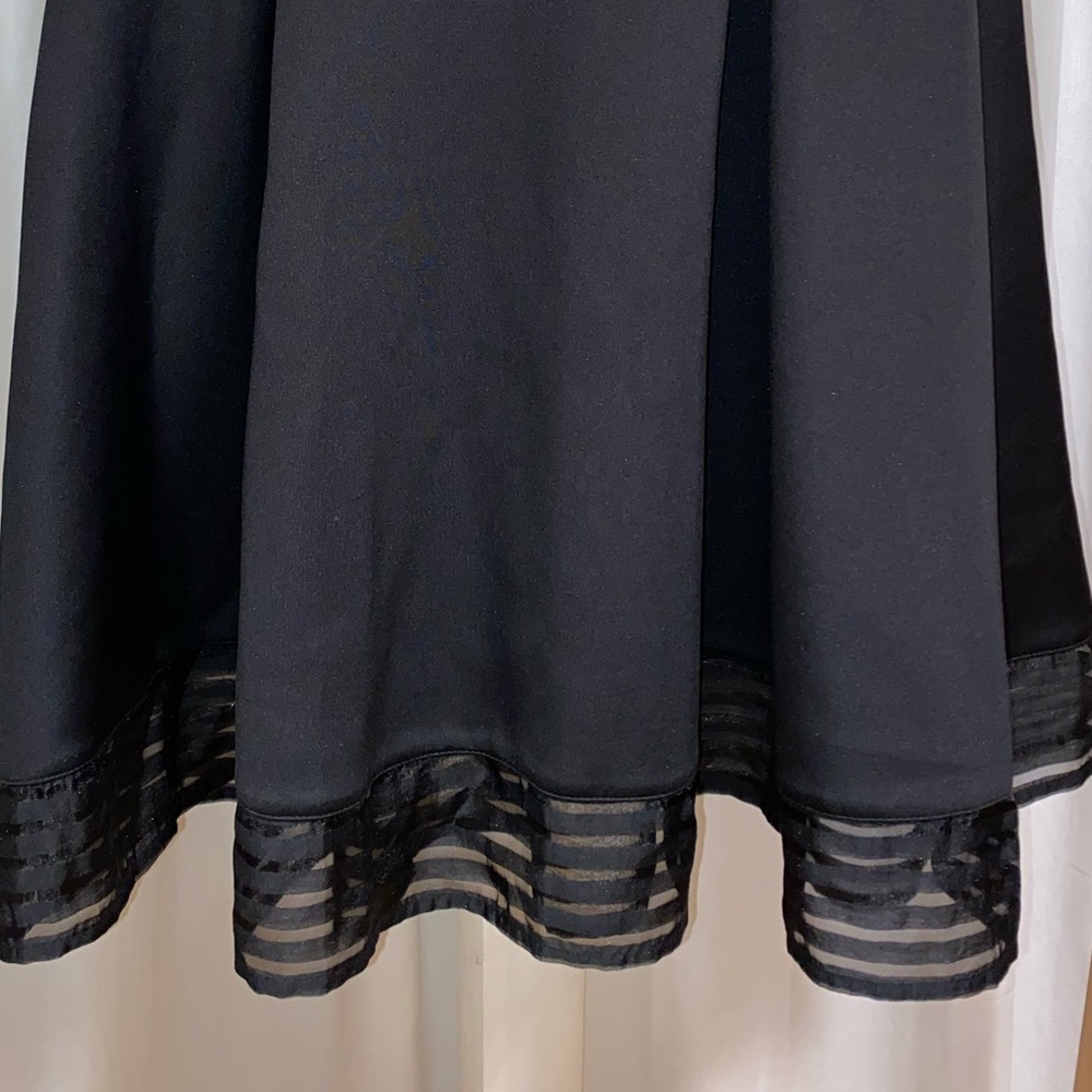 MENDOCINO HYFVE Black Pleated Midi Skirt - Size Small - Picture 3 of 4